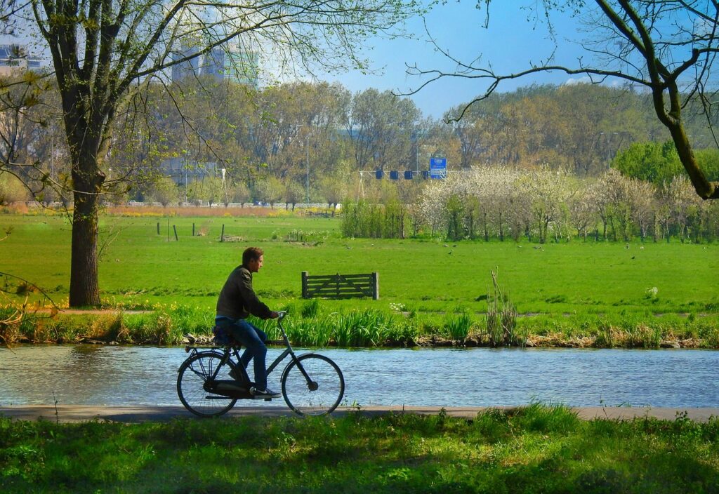 Een fietsverzekering afsluiten? Dit zijn de voordelen voor ouderen